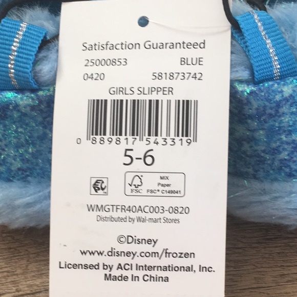 Frozen slippers 💙❄️ - Picture 8 of 8